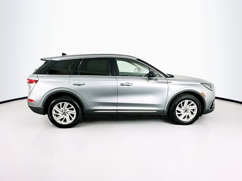 Used 2023 Lincoln Corsair FWD image 10
