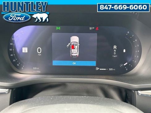 Used 2025 Volvo XC60 B5 Core AWD/4WD image 26