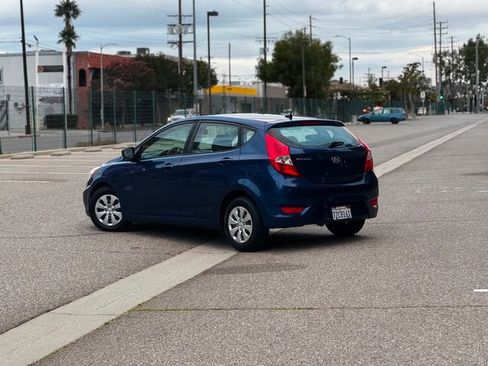 Used 2017 Hyundai Accent SE FWD image 12