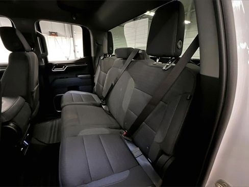 Used 2022 GMC Sierra 1500 Elevation image 21