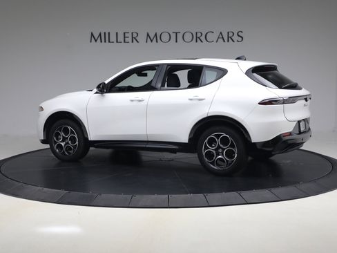 Used 2025 Alfa Romeo Tonale image 4