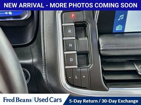 Used 2023 Chevrolet Tahoe LT w/ LT Signature Package AWD/4WD image 23