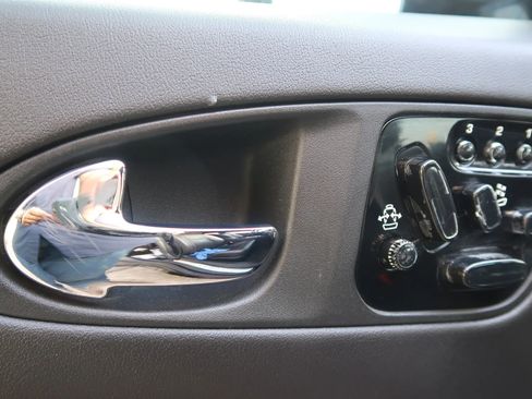 Used 2014 Jaguar XKR R image 24