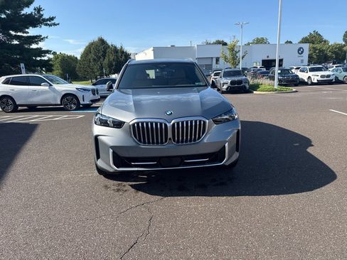 Certified 2024 BMW X5 xDrive40i w/ Parking Assistance Package AWD/4WD image 8