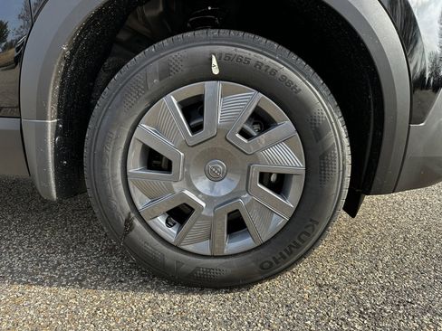 New 2026 Nissan Kicks S image 12