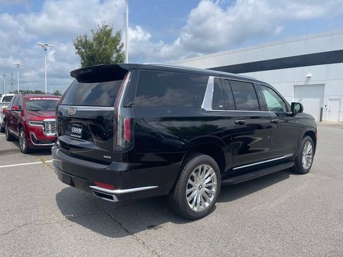 Used 2023 Cadillac Escalade ESV Premium Luxury AWD/4WD image 7