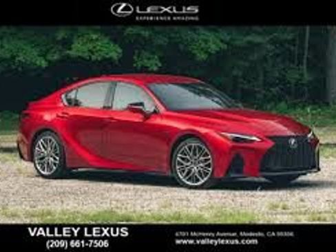 Used 2023 Lexus IS 350 F Sport RWD image 5