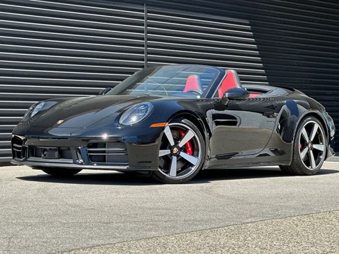 New 2026 Porsche 911 Carrera 4S image 12