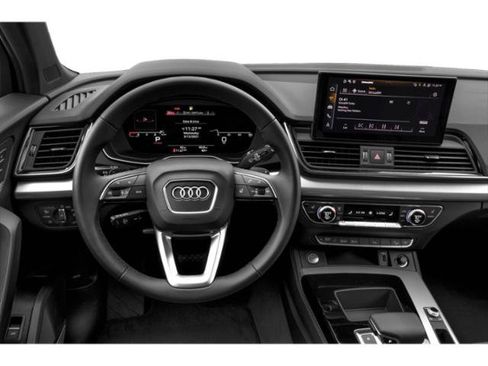 Used 2022 Audi Q5 2.0T Premium Plus w/ Premium Plus Package AWD/4WD image 7