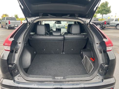 Used 2023 Mitsubishi Eclipse Cross SE image 7