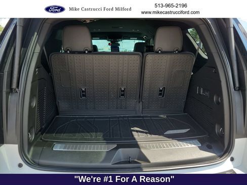 Used 2025 Chevrolet Tahoe Premier AWD/4WD image 27
