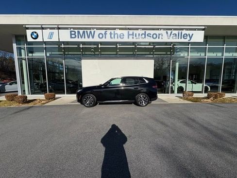 New 2026 BMW X3 xDrive30 w/ Premium Package image 1