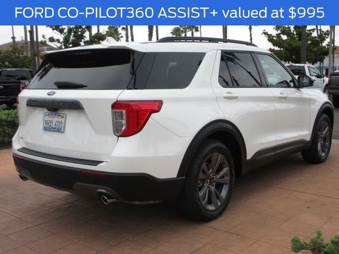Certified 2023 Ford Explorer XLT w/ Equipment Group 202A RWD image 4