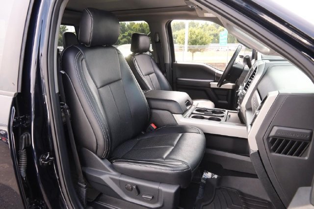 Used 2021 Ford F250 Lariat w/ Lariat Ultimate Package AWD/4WD image 28
