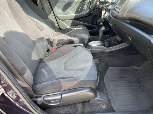 Used 2010 Honda Fit Sport image 24