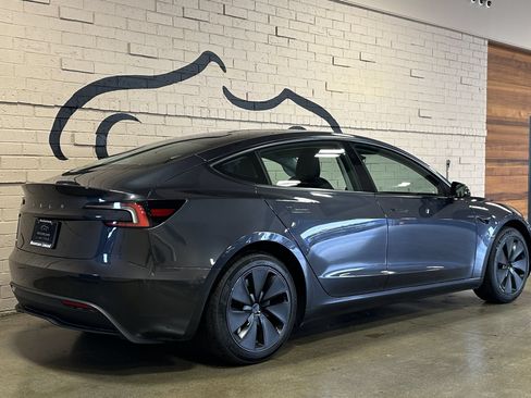 Used 2025 Tesla Model 3 Long Range RWD image 3