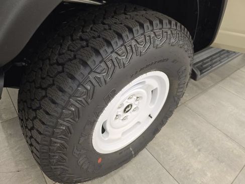 New 2026 Ford Bronco Heritage Edition AWD/4WD image 43