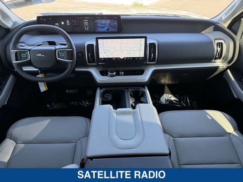 New 2025 Ford Expedition Max Active image 24