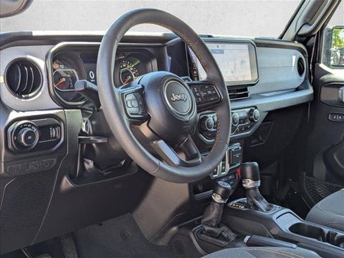 Used 2024 Jeep Wrangler Sport AWD/4WD image 10