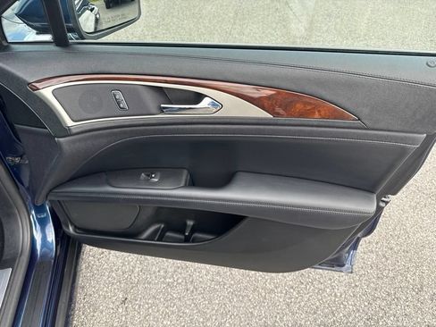 Used 2017 Lincoln MKZ Reserve w/ Technology Package FWD image 22