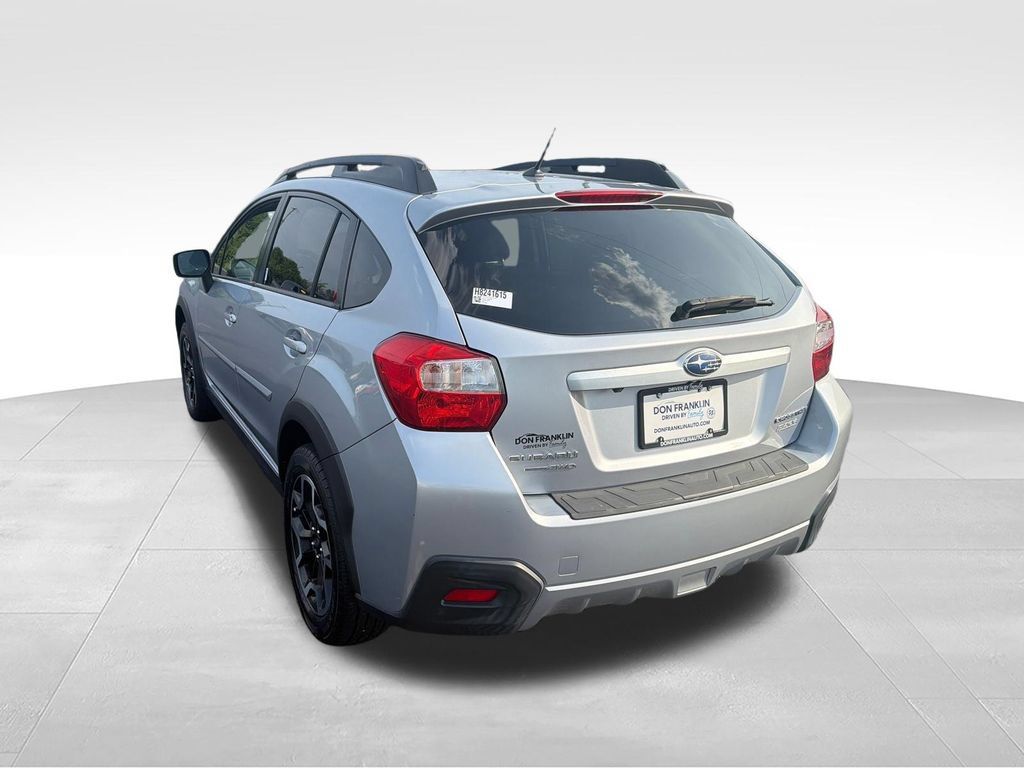 Used 2017 Subaru Crosstrek 2.0i Premium w/ Moonroof Package AWD/4WD image 17