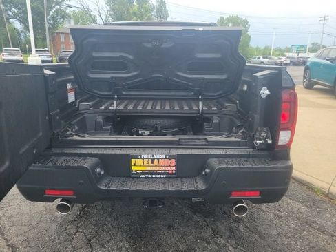 New 2026 Honda Ridgeline Black Edition image 11