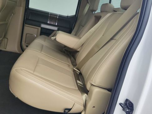 Used 2019 Ford F150 Lariat RWD image 28