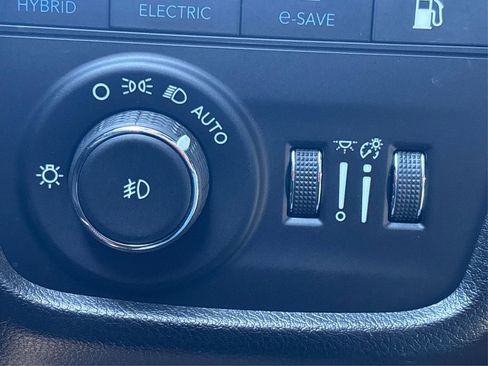 Used 2022 Jeep Grand Cherokee Limited 4xe w/ Luxury Tech Group II AWD/4WD image 27