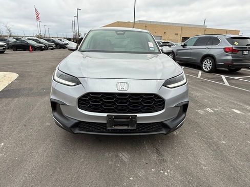 Used 2023 Honda HR-V LX image 2