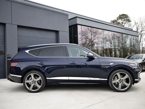 Used 2023 Genesis GV80 2.5T w/ Prestige Package image 4