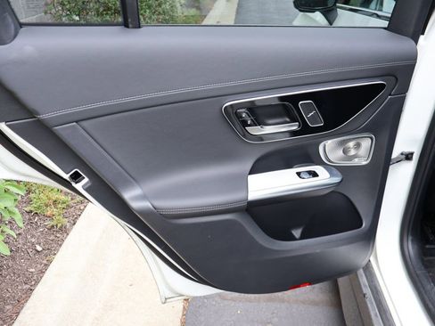 Certified 2026 Mercedes-Benz GLC 300 4MATIC image 15