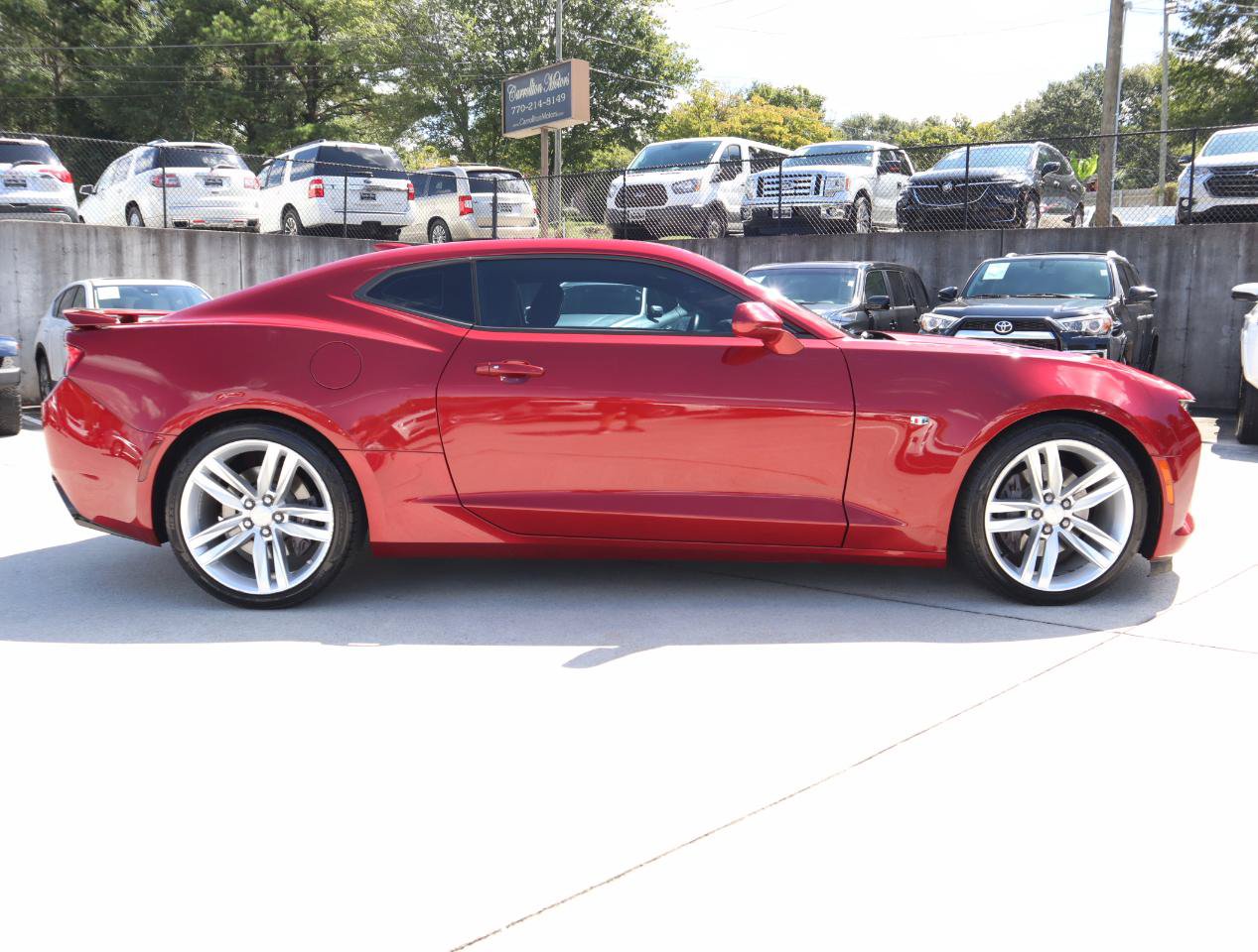 Used 2018 Chevrolet Camaro SS RWD image 8