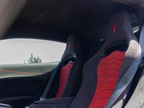 Used 2022 Maserati MC20 Coupe RWD image 7