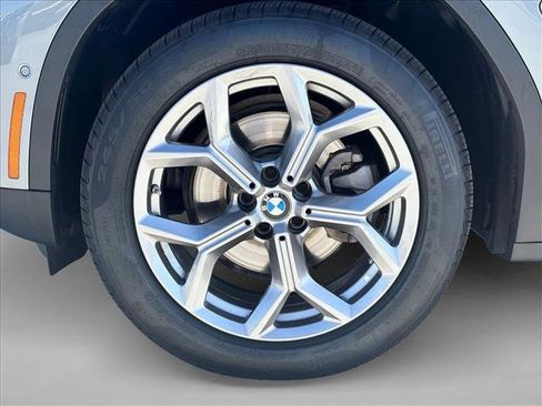 Used 2024 BMW X3 sDrive30i w/ Premium Package w/ZPA image 26