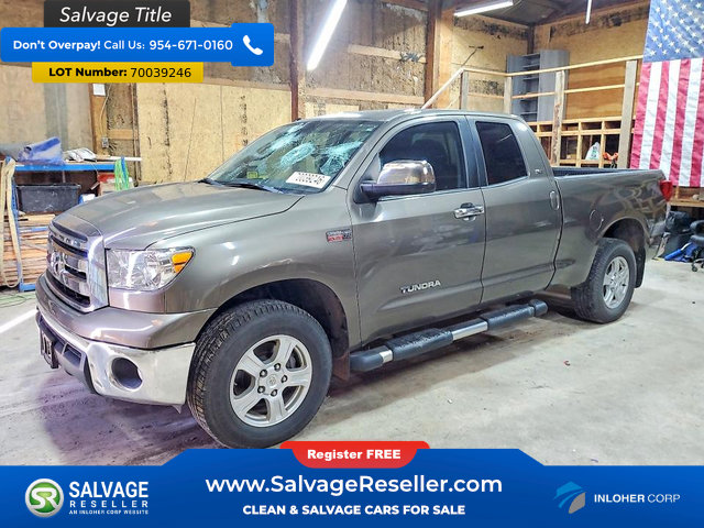 Used 2013 Toyota Tundra 4x4 Double Cab w/ SR5 Pkg image 1