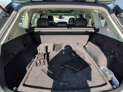 Used 2022 Volkswagen Tiguan SE image 26