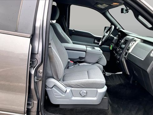 Used 2014 Ford F150 XLT w/ XLT Convenience Package AWD/4WD image 9