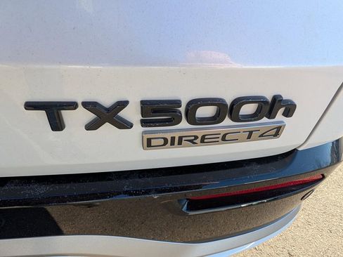 New 2026 Lexus TX 500h AWD image 10