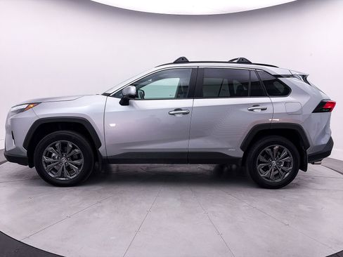 Used 2024 Toyota RAV4 XLE Premium w/ Weather Package AWD/4WD image 40