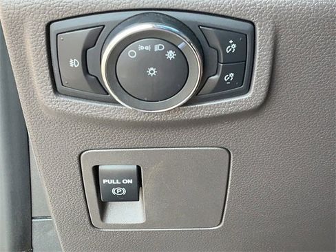 Used 2020 Ford Expedition XLT w/ Equipment Group 201A image 30