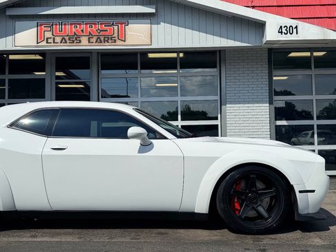 Used 2019 Dodge Challenger R/T Scat Pack RWD image 11
