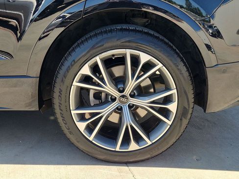Used 2021 Audi Q8 Premium w/ Black Optic Package AWD/4WD image 33