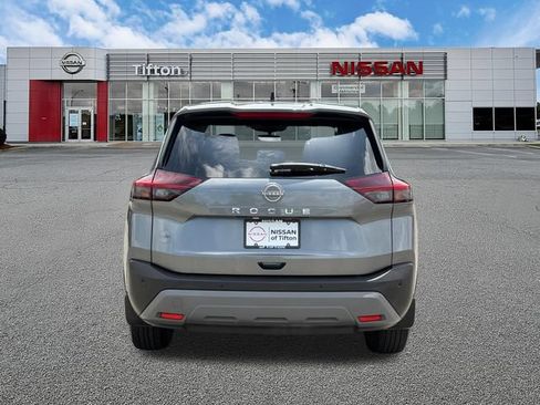 Used 2023 Nissan Rogue S FWD image 6