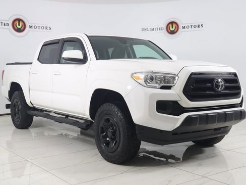 Used 2022 Toyota Tacoma SR image 18