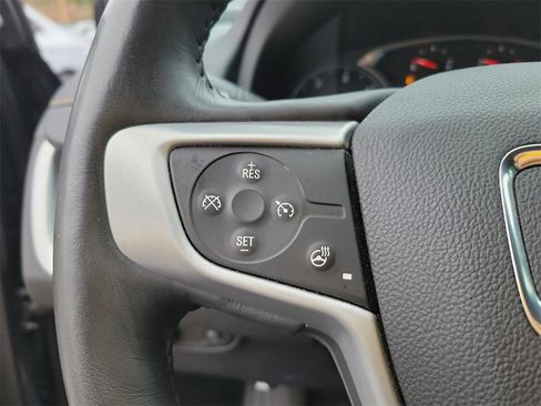 Used 2018 GMC Terrain SLT w/ LPO, Cargo Package image 30