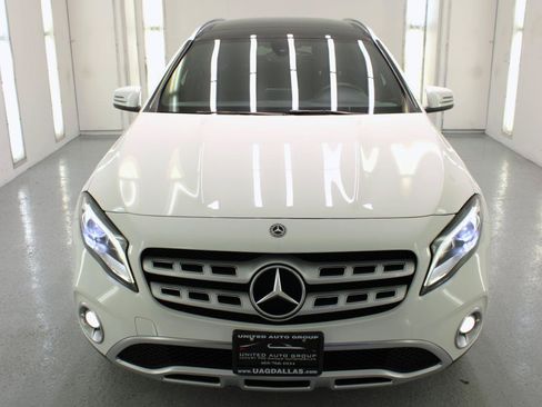 Used 2020 Mercedes-Benz GLA 250 w/ Convenience Package image 3