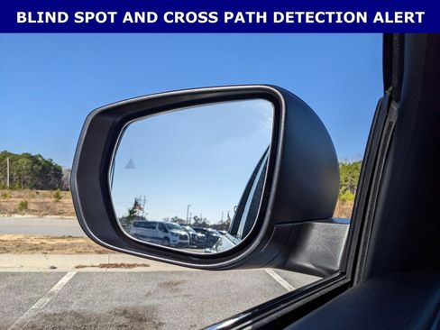 New 2025 Jeep Grand Cherokee Laredo image 5