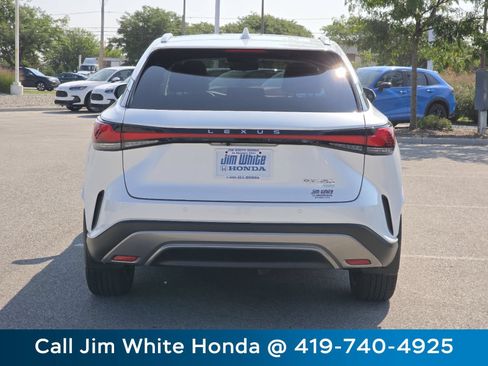 Used 2024 Lexus RX 350 AWD w/ Convenience Package image 18