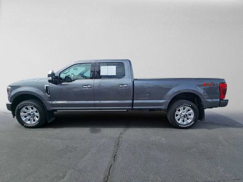 Used 2022 Ford F350 Platinum AWD/4WD image 6