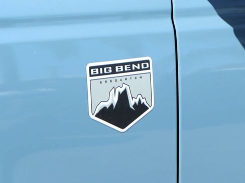 Used 2023 Ford Bronco Big Bend w/ Sasquatch Package AWD/4WD image 50